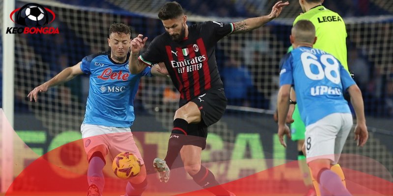 So sánh phong độ đối đầu và lực lượng của hai đội